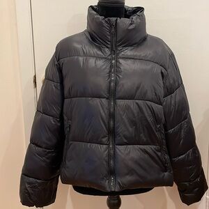 Old Navy Puffer jacket size medium